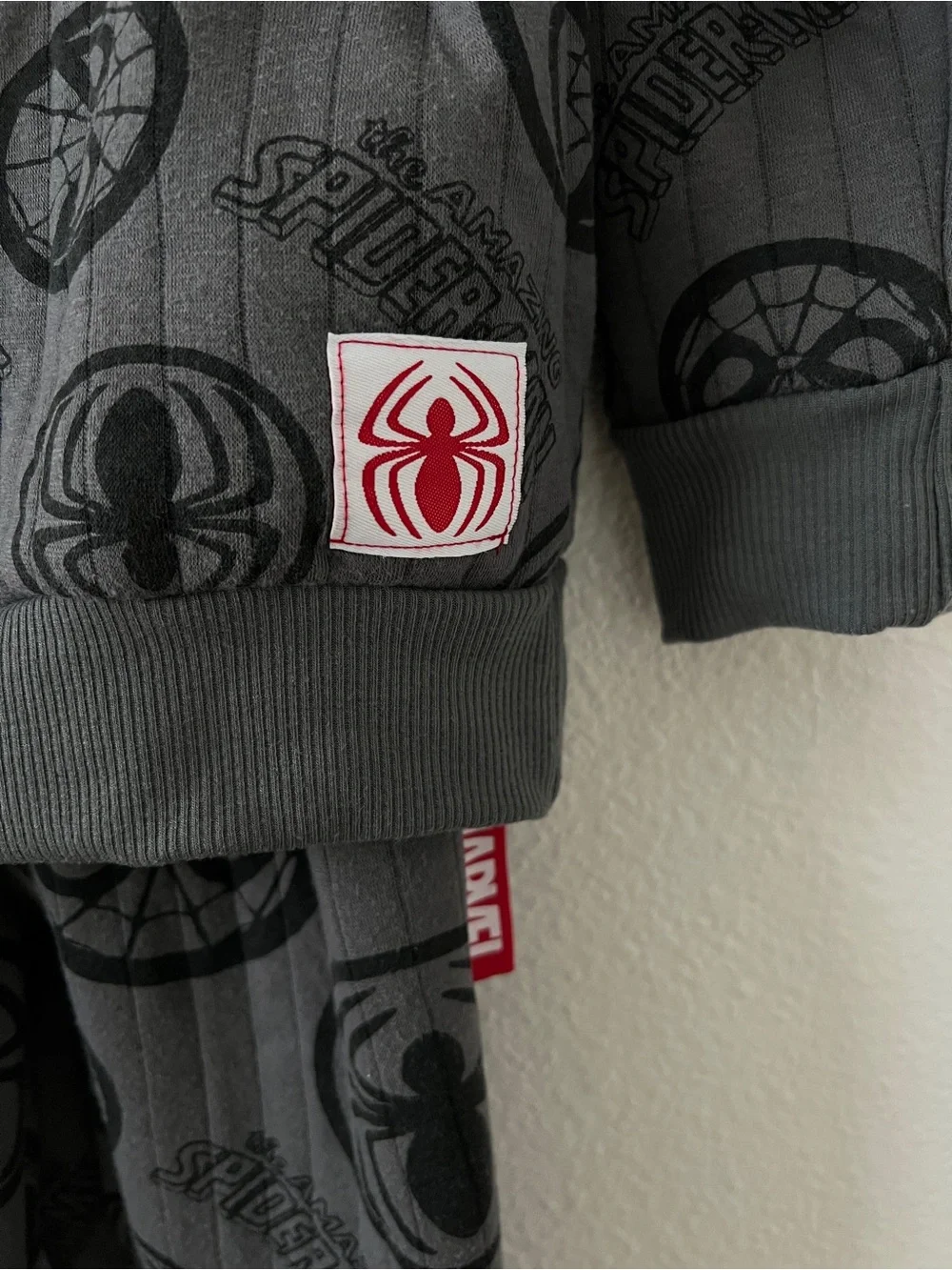 🕷️ Marvel The Amazing Spider-Man 2-Piece Set 🕷️
